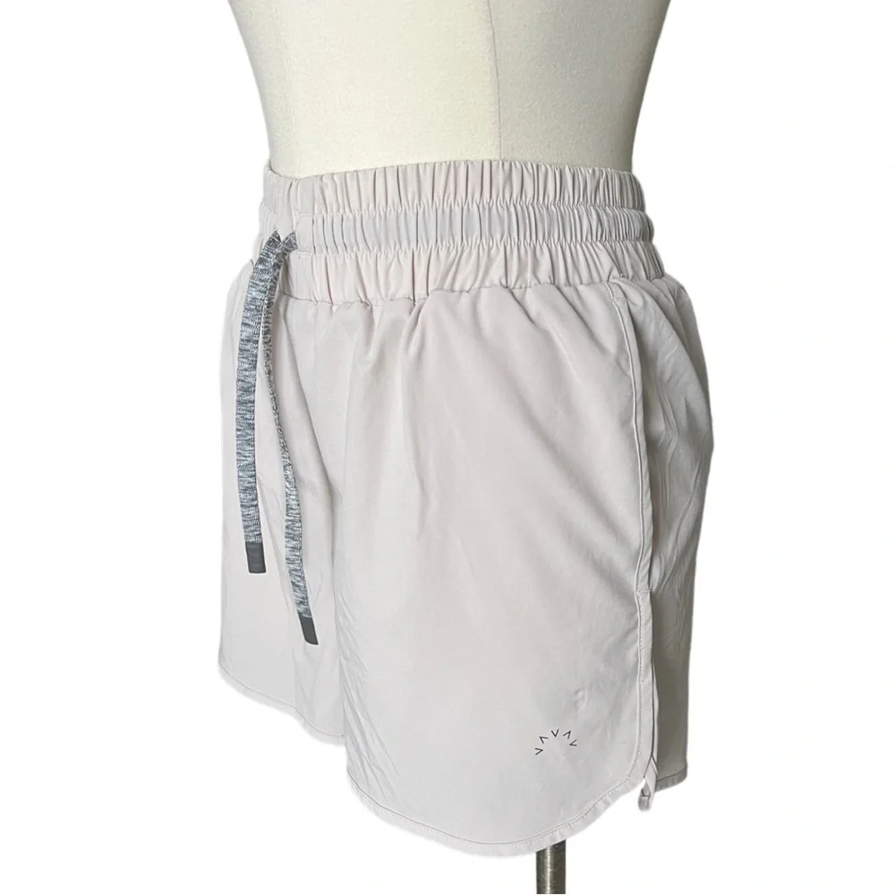 VARLEY Connor Running Shorts Windchime XS - Picture 3 of 6